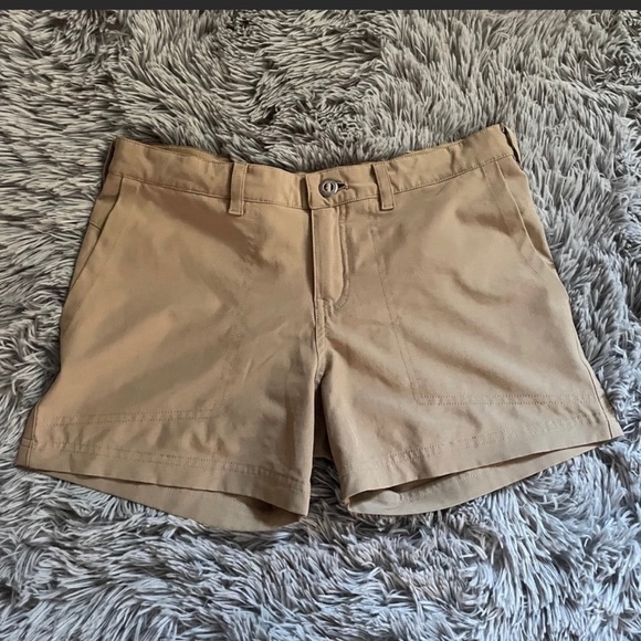 Patagonia Pants - Patagonia quandary 3” shorts